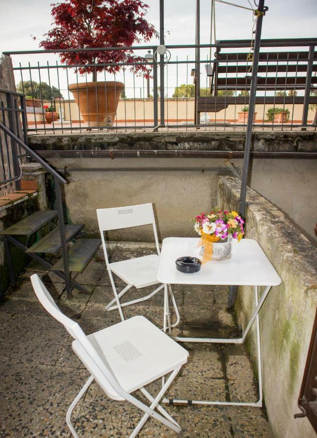 Cheap Apartment In The Old Village Colle Val D'Elsa Exterior photo